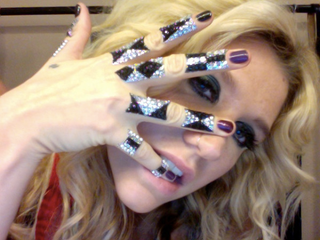 Illustration for article titled Khloe Kardashian Reveals Name Of One Of Her New OPI Kolors